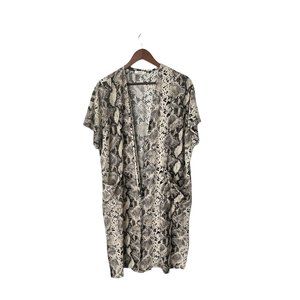 Tres Bien Kimono Size M/L snake print  Made‎ In USA Open Lightweight